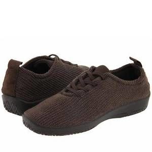 NEW ARCOPEDICO women's ls lace-up in brown/marron